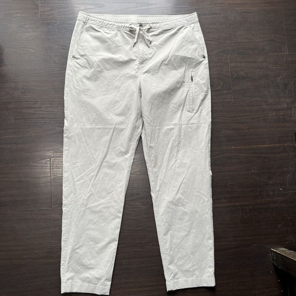 Vuori Pants Mens 2XL Gray Barren Explorer Hiking Stretch Drawstring Pockets City